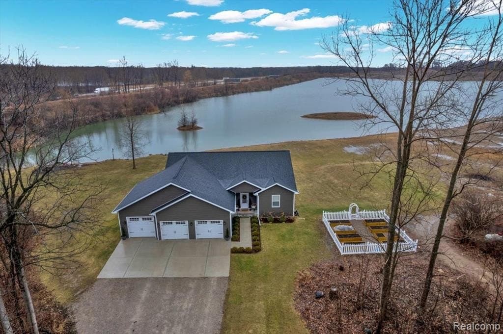 4 bedroom house for sale at 1881 S Lake George Rd Attica - $619,900