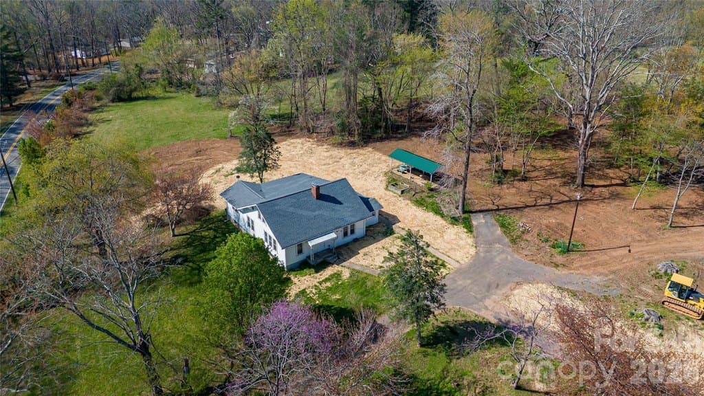 3 bedroom house for sale at 761 Amherst Rd Morganton 28655 - $315,000