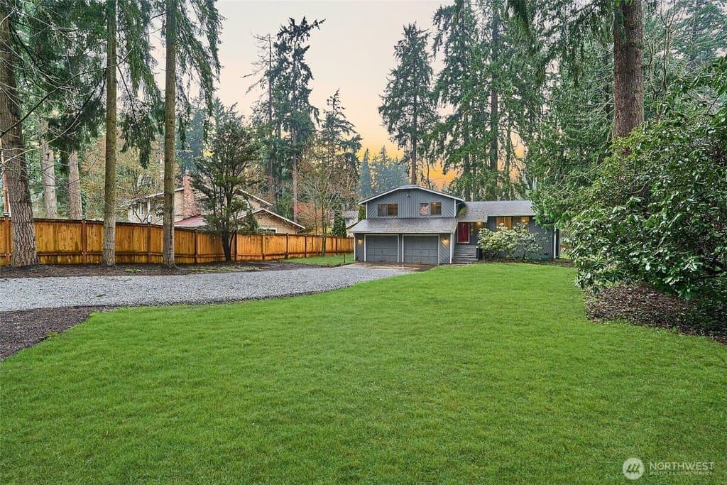 4 bedroom house for sale at 3316 S 369th Pl Auburn - $624,999