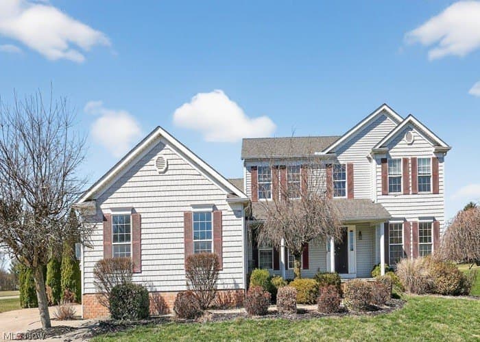 4 bedroom house for sale at 6740 Bridgestone Cir NE Canton 44721 - $377,400