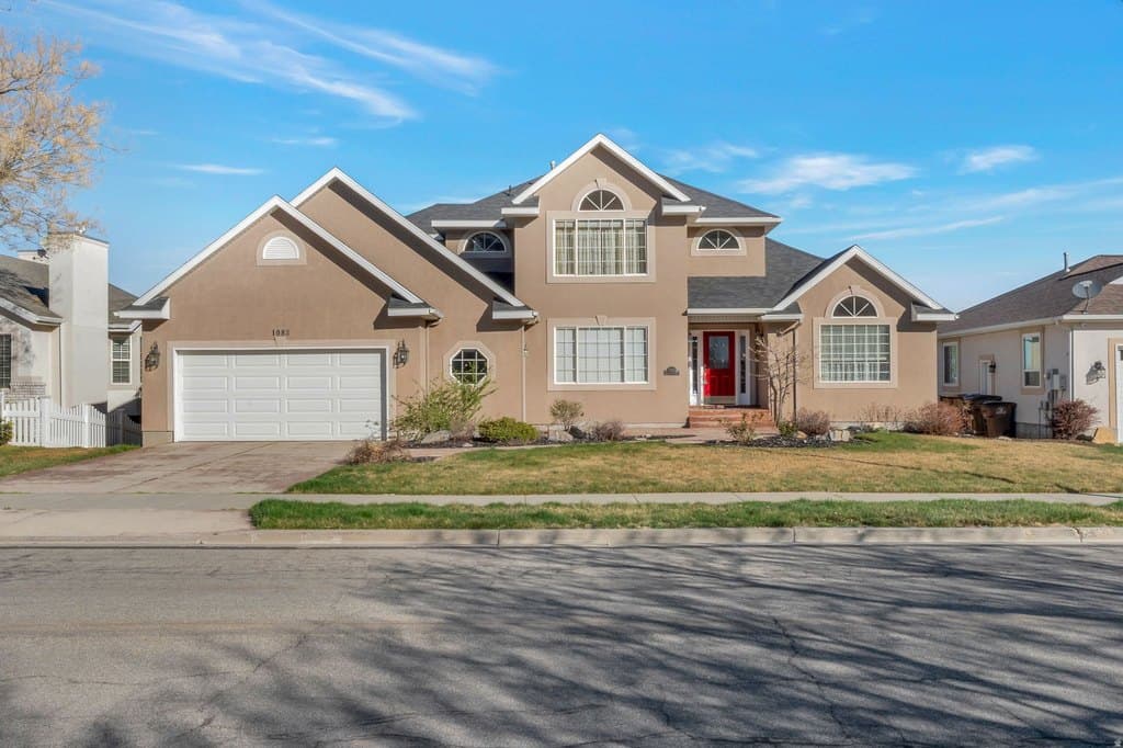 3 bedroom house for sale at 1083 E Skyler Dr Draper - $875,000
