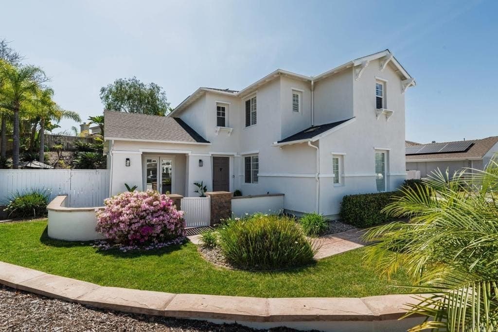 4 bedroom house for sale at 2883 Camino Serbal Carlsbad - $2,449,000