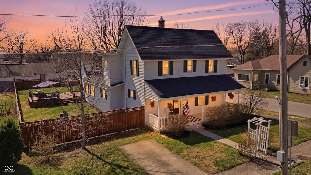 4 bedroom house for sale at 1607 Cherry St Noblesville 46060 - $540,000