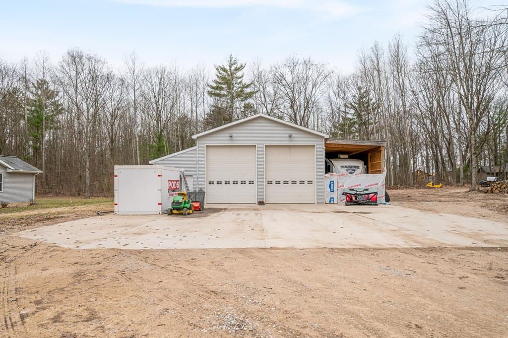 land for sale at 19117 Joslin Cir Big Rapids - $189,900