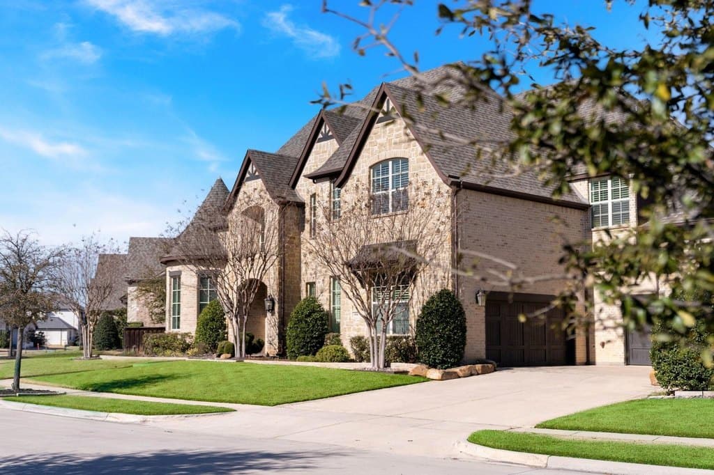 5 bedroom house for sale at 908 Rhone Ln Southlake 76092 - $2,620,000