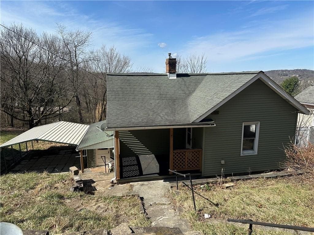 3 bedroom house for sale at 1423 Maratta Rd Aliquippa - $90,000