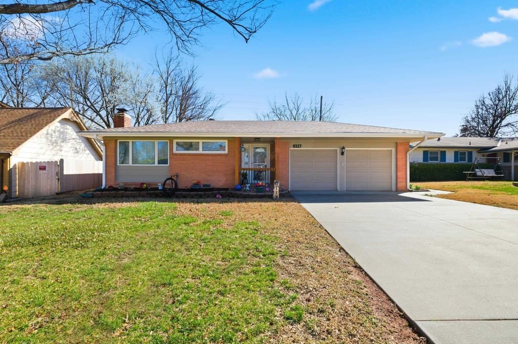 3 bedroom house for sale at 6117 Perryton St Bel Aire - $220,000