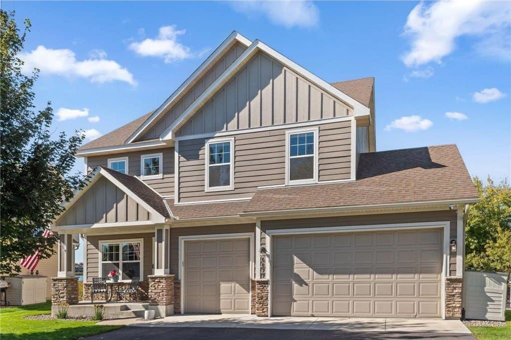 4 bedroom house for sale at 6877 Lasalle Cir NE Albertville - $545,000