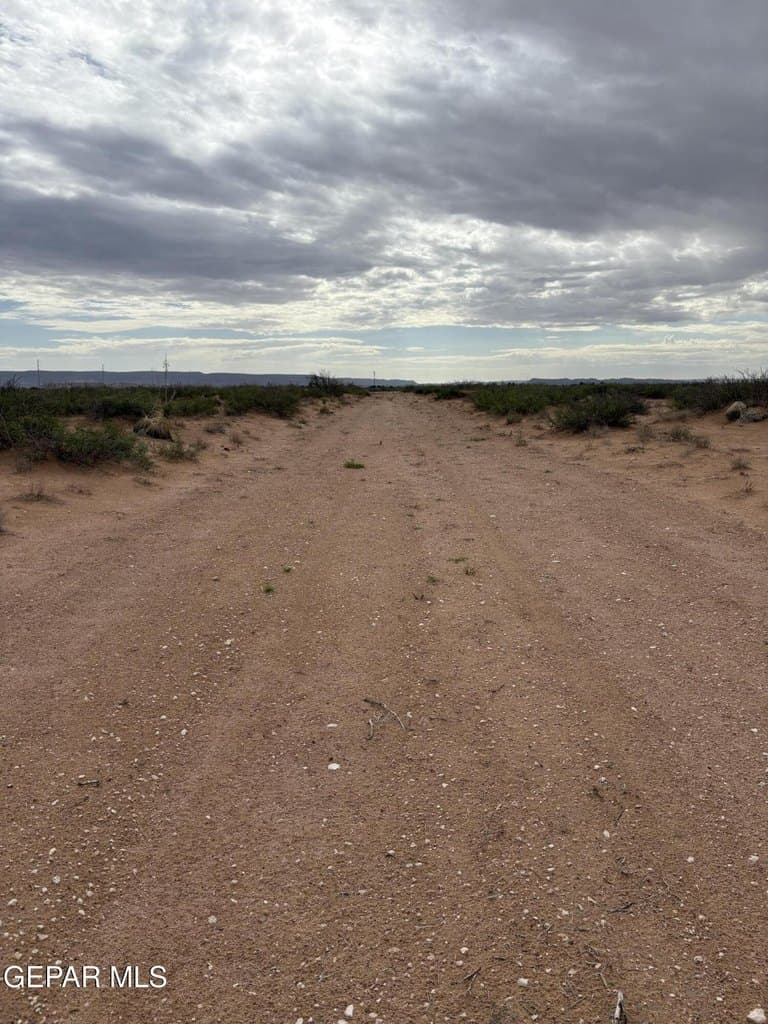 land for sale at Marsh Ave Agua Dulce - $25,000