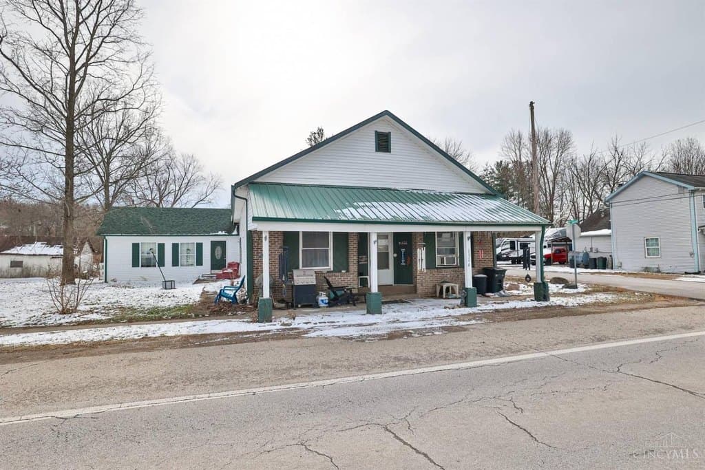 multi-family for sale at 8524 Main St Butlerville - $200,000