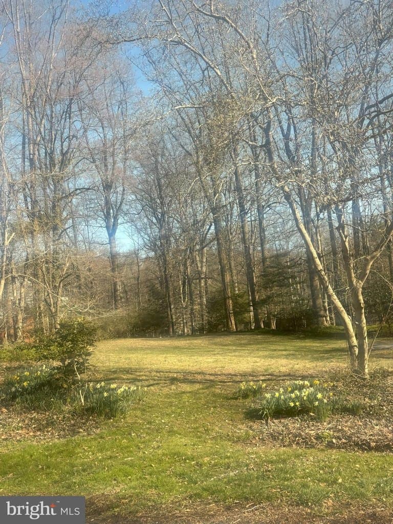 land for sale at 9131 Hollyoak Dr Bethesda 20817 - $895,000
