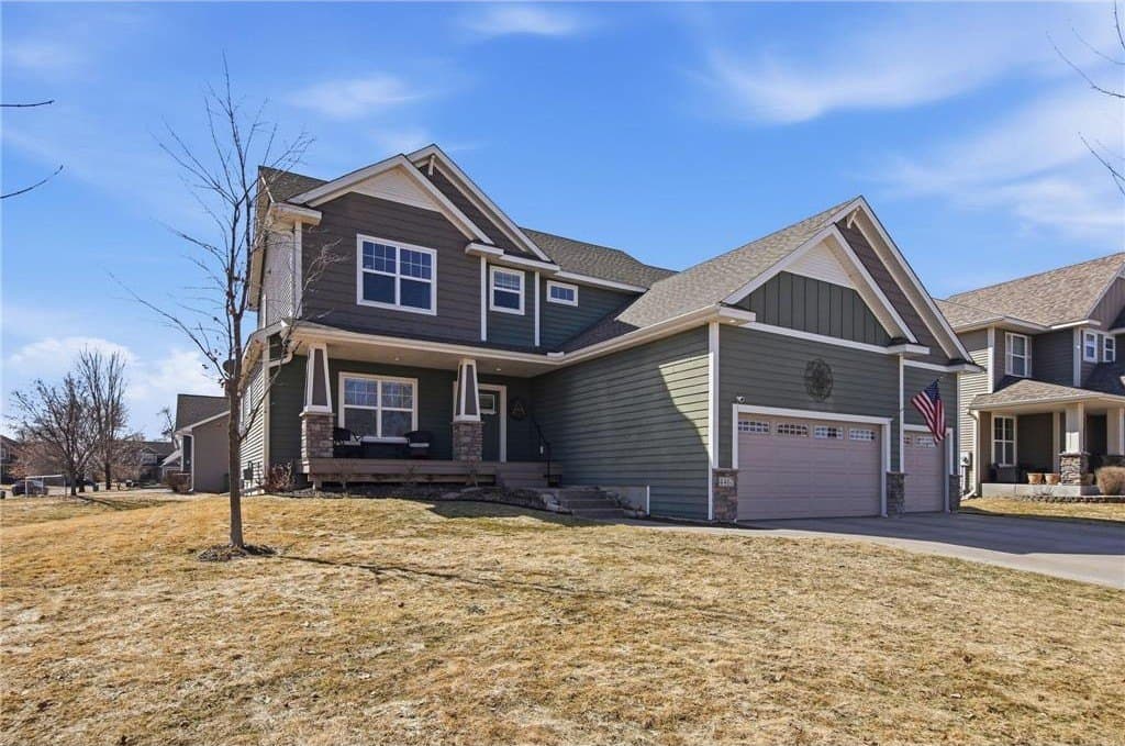 5 bedroom house for sale at 4467 119th Cir NE Blaine - $659,900