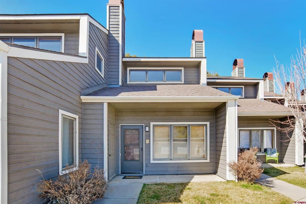 3 bedroom townhouse for sale at 34511 Highway 550 Apt 117 Durango 81301 - $489,000