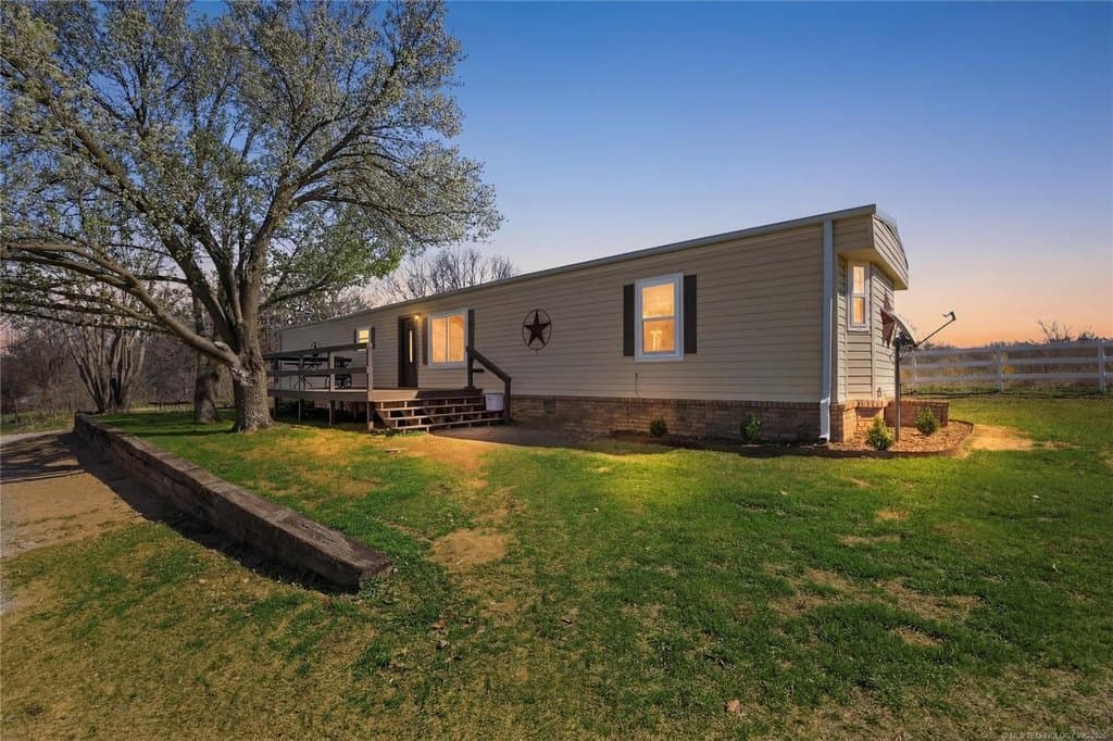 2 bedroom farm for sale at 34712 W 171st St S Bristow - $249,000