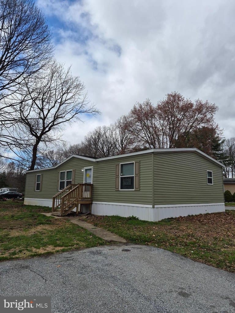 3 bedroom mobile home for sale at 216 S Thistle Way Unit 216 Newark 19702 - $118,500