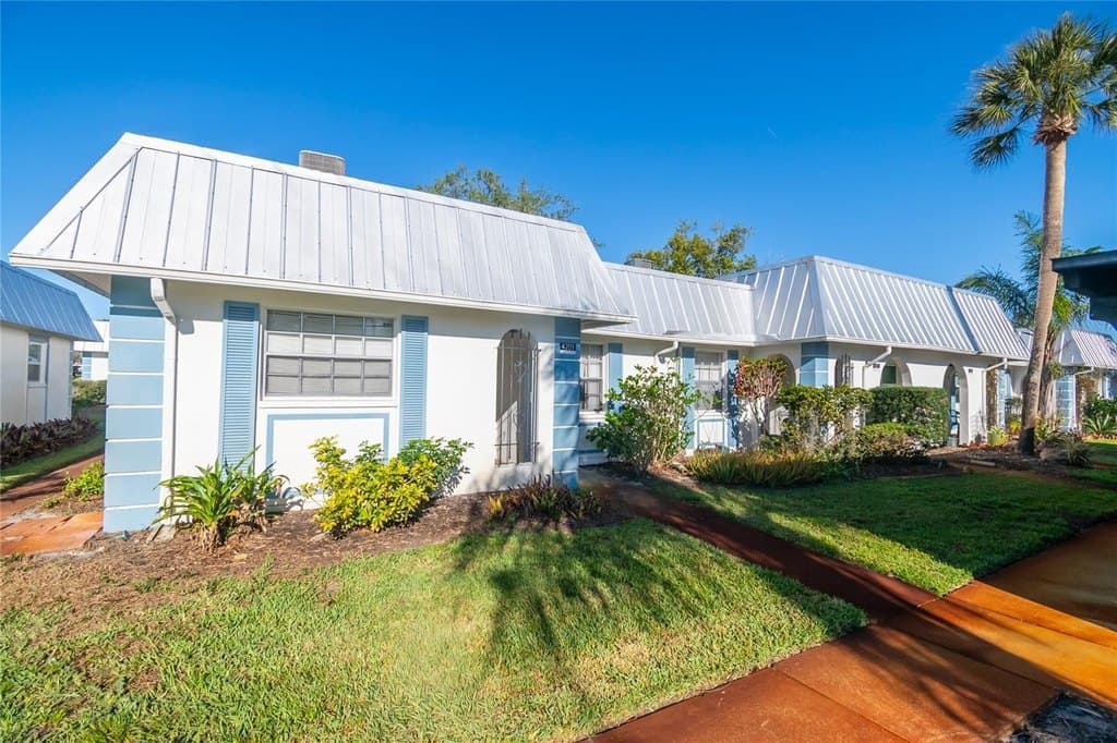 2 bedroom condo for sale at 4209 Tamargo Dr Unit 4209 Beacon Square - $65,000