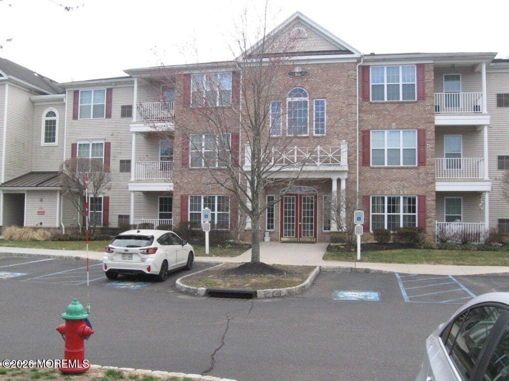 2 bedroom condo for sale at 612 Sophee Ln Lakewood 08701 - $245,000
