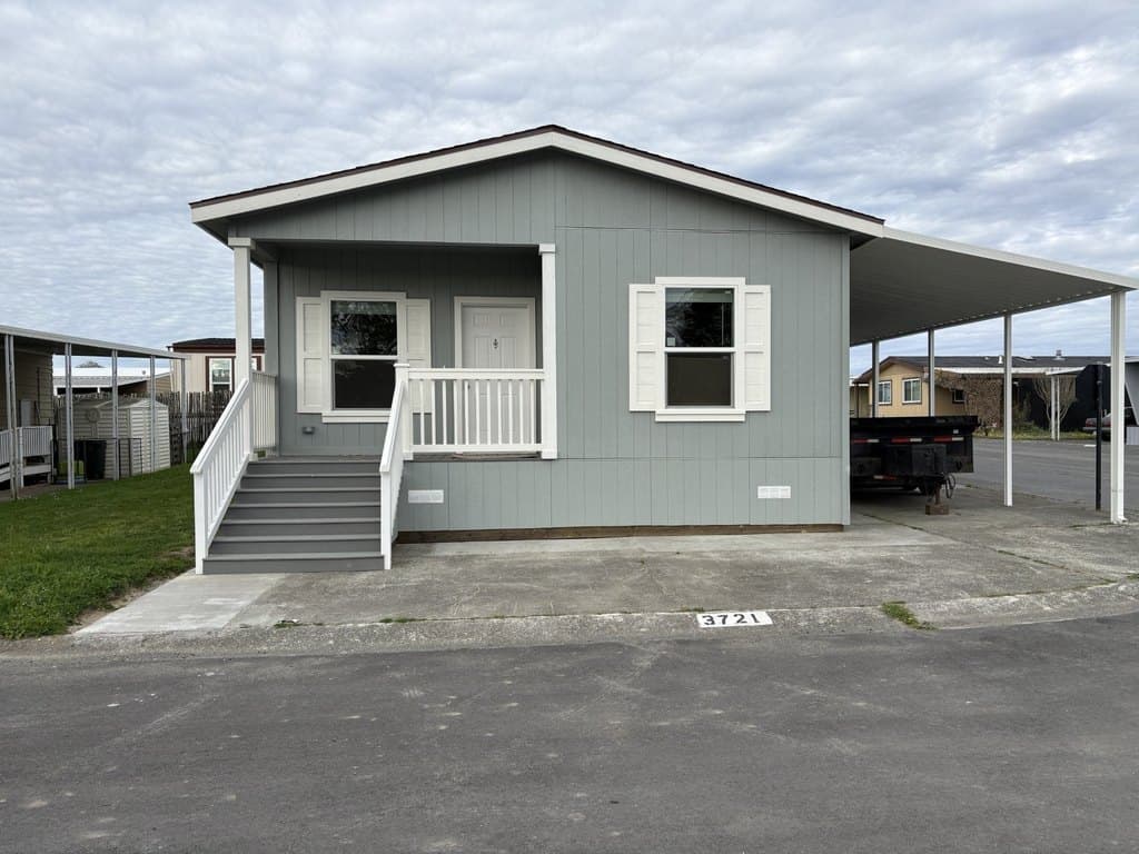 2 bedroom mobile home for sale at 3721 Lippizan Way Arcata 95521 - $207,995