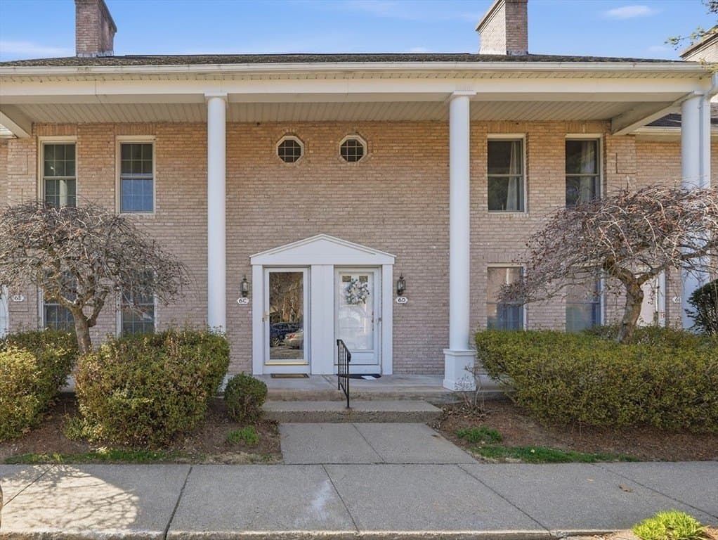 2 bedroom condo for sale at 6 Mansion Woods Dr Unit C Agawam Town - $250,000
