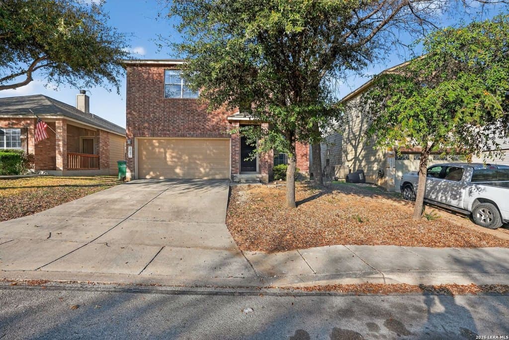 4 bedroom house for sale at 10407 Lupine Cyn Helotes 78023 - $350,000