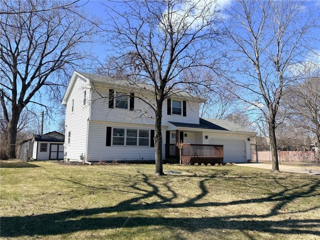 4 bedroom house for sale at 7596 Jackson St NE Fridley 55432 - $339,900