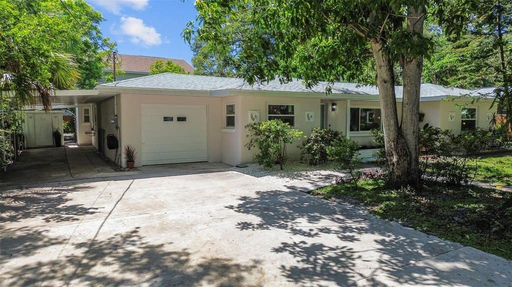 3 bedroom house for sale at 4665 Woodland Dr Bay Pines - $650,000