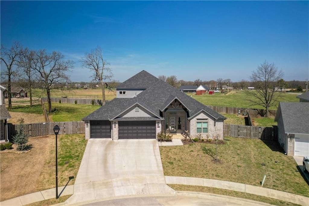4 bedroom house for sale at 5950 Poppy Ave Springdale 72762 - $765,000