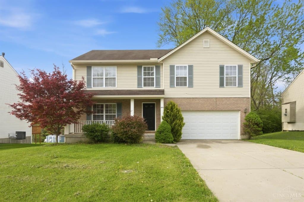 4 bedroom house for sale at 2073 Miles Woods Dr New Burlington 45231 - $349,000