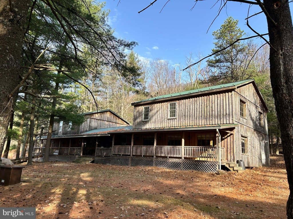 7 bedroom house for sale at 385 Elk Creek Rd Aaronsburg - $650,000
