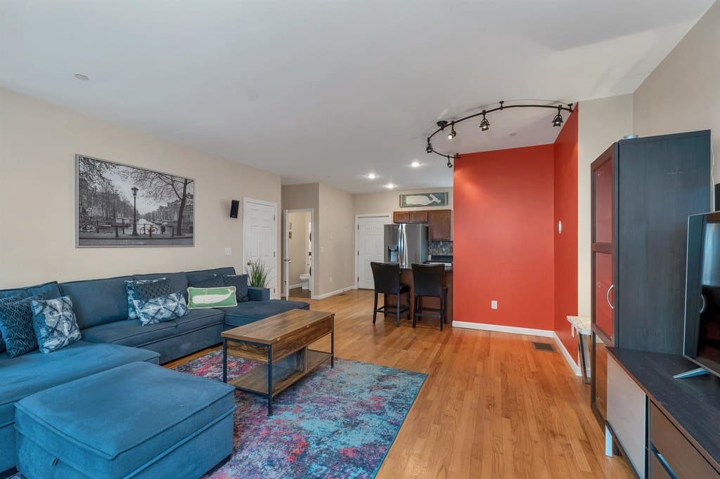 3 bedroom townhouse for sale at 9 Falkland Pl Unit A3 Portsmouth 03801 - $650,000