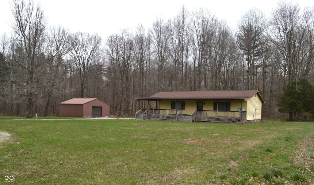 2 bedroom house for sale at 760 N County Road 500 E Butlerville - $142,000