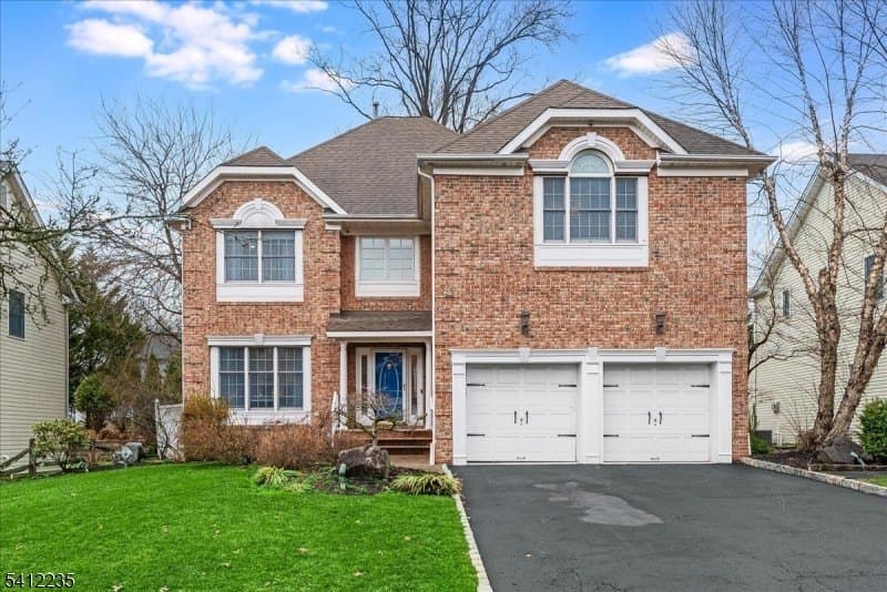 5 bedroom house for sale at 756 Clarence St Westfield 07090 - $1,475,000