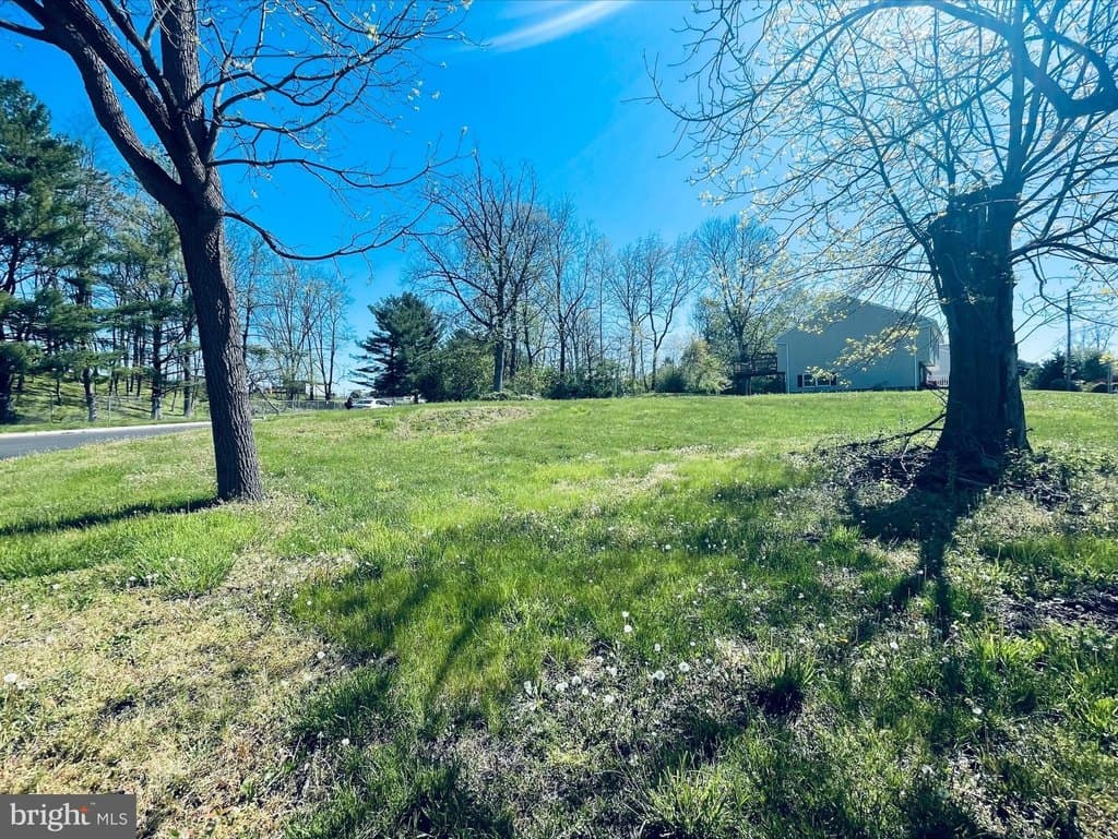 land for sale at 2369 Downing St Reading 19605 - $50,000