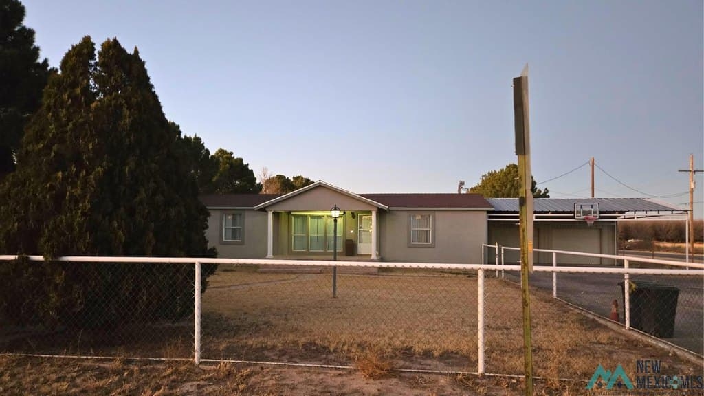 4 bedroom mobile home for sale at R13 Heath St Atoka - $277,500