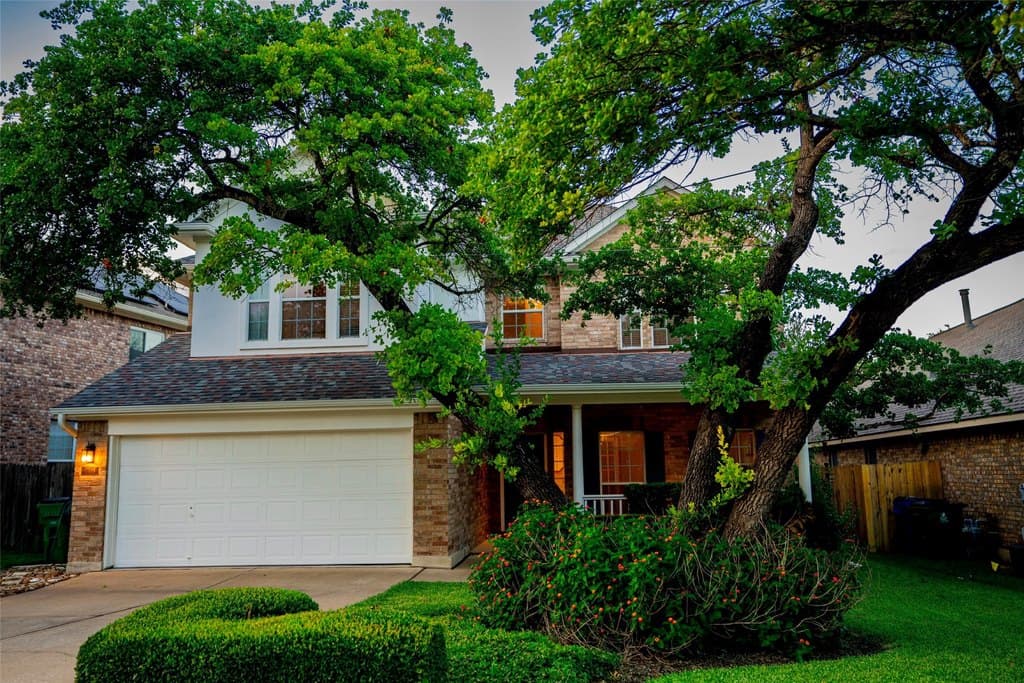 4 bedroom house for sale at 708 Coomes Pl Cedar Park - $595,000