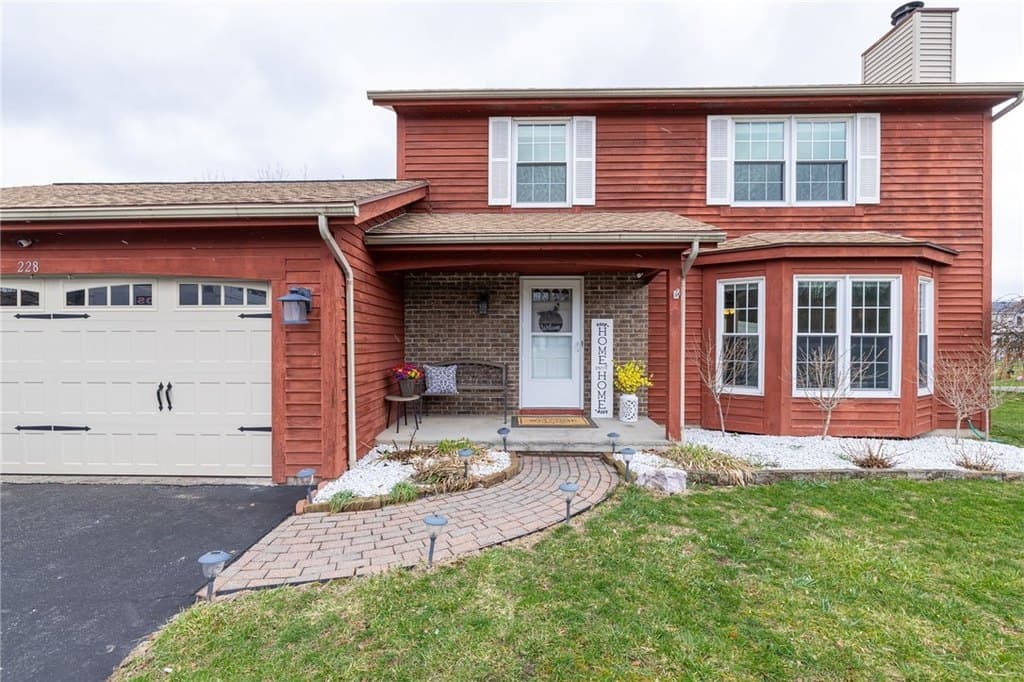3 bedroom house for sale at 228 Briarwood Ln Wheatland 14546 - $199,900