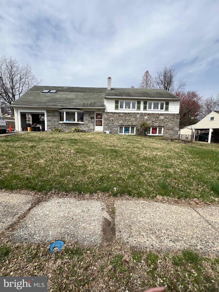 4 bedroom house for sale at 549 General Learned Rd King of Prussia 19406 - $440,000