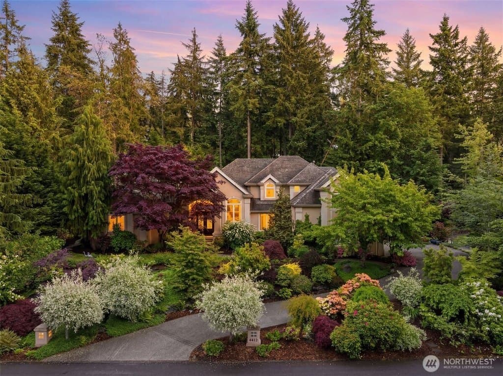 4 bedroom house for sale at 4412 Towhee Dr NW Canterwood - $1,680,000