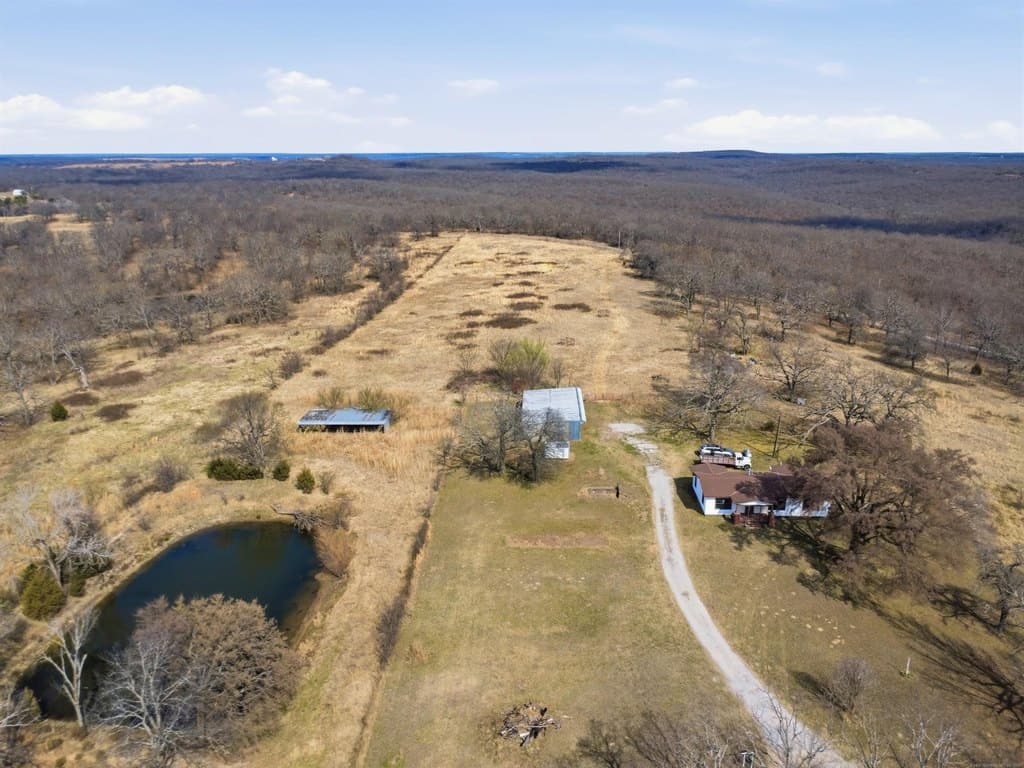 2 bedroom farm for sale at 29550 N 131st Rd Beggs - $425,000