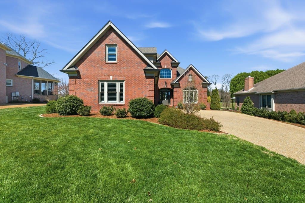 4 bedroom house for sale at 5132 Herschel Spears Cir Brentwood 37027 - $1,865,000