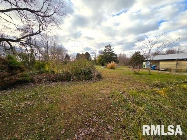 land for sale at 155 E 4th St Bonnie - $27,500