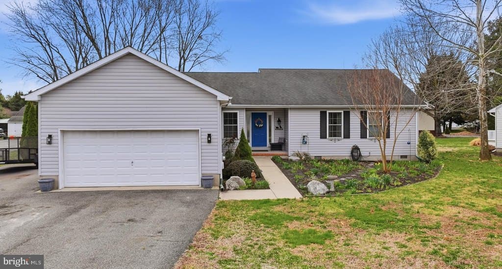 4 bedroom house for sale at 2920 4H Park Rd Centreville - $425,000