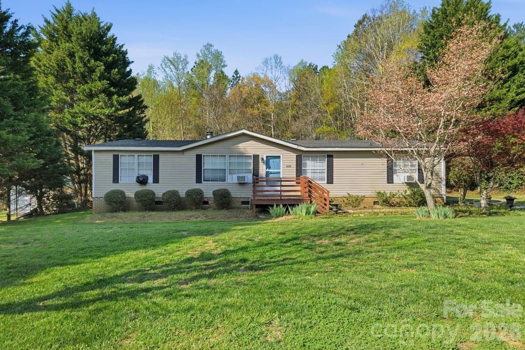 3 bedroom house for sale at 4830 Verde View Dr Gastonia 28056 - $220,000