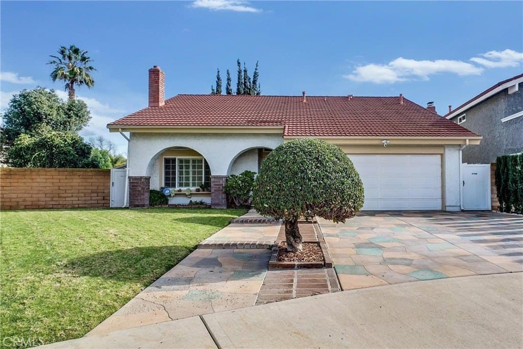 3 bedroom house for sale at 5816 E Paseo Balboa Anaheim - $1,100,000