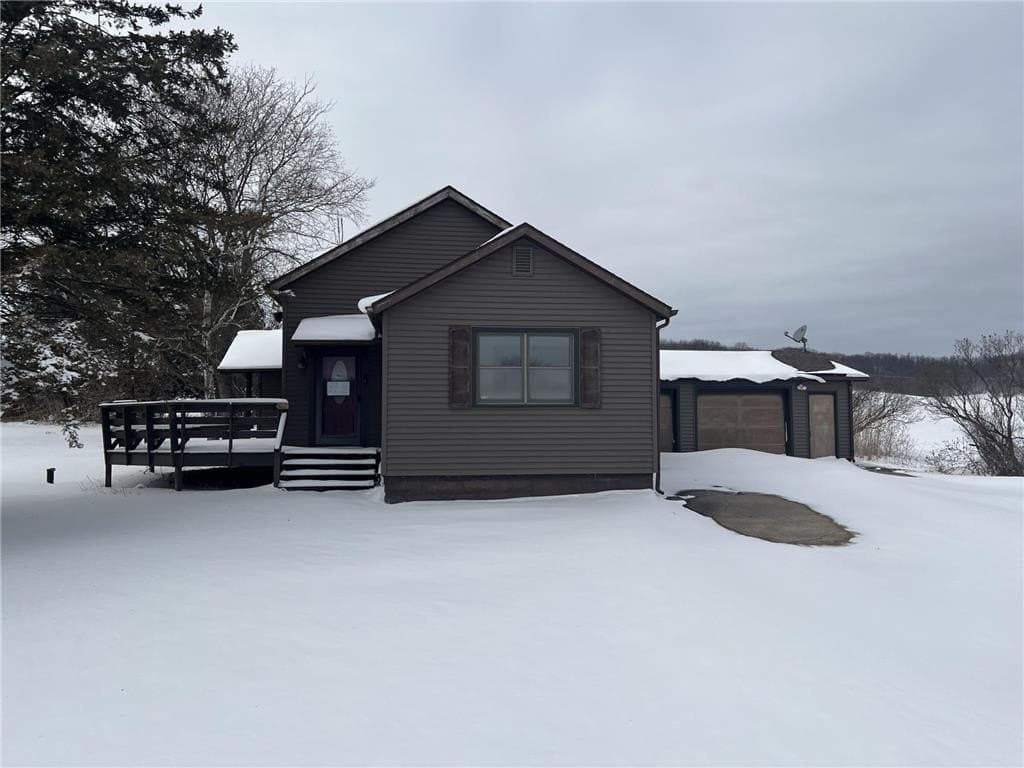 2 bedroom house for sale at N5497 County Road DE Bangor - $150,000
