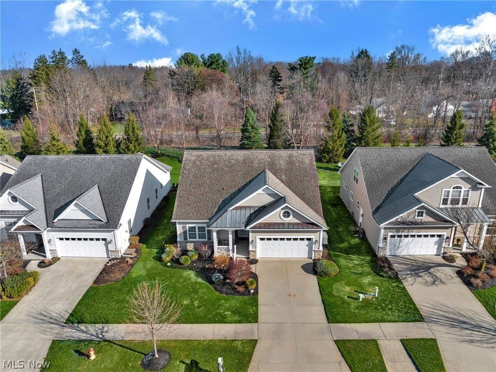 3 bedroom house for sale at 8195 Manor Gate Way Mentor 44060 - $564,900