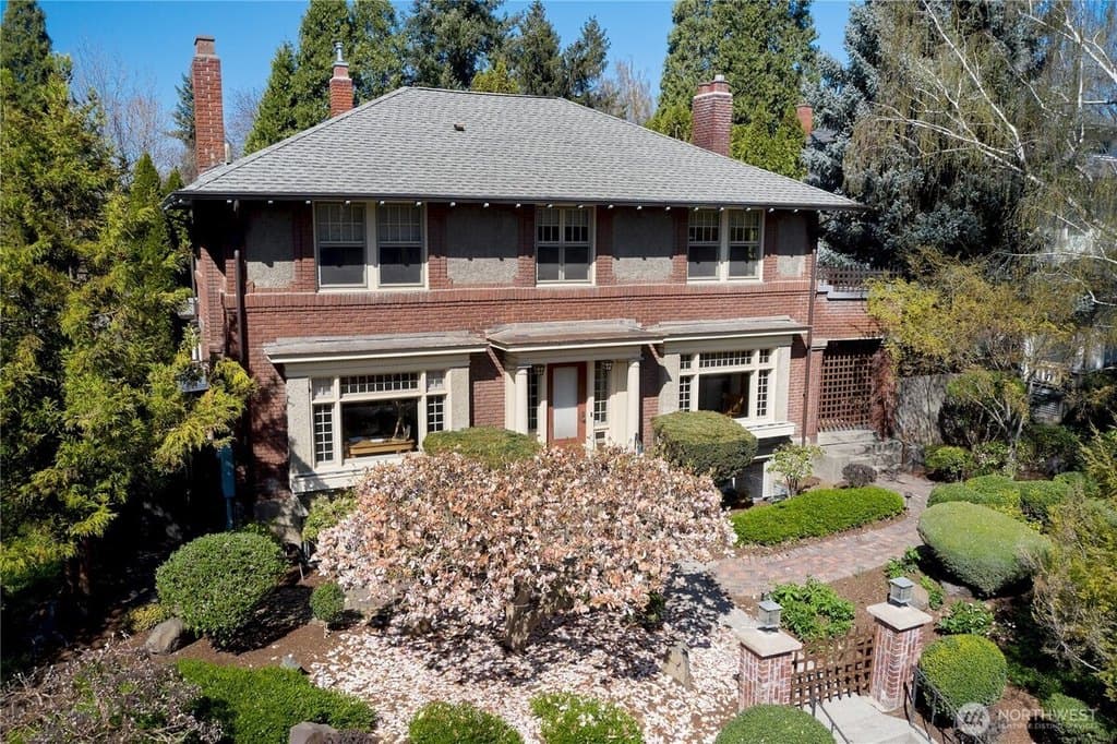 3 bedroom house for sale at 1041 Alvarado Ter Walla Walla 99362 - $925,000