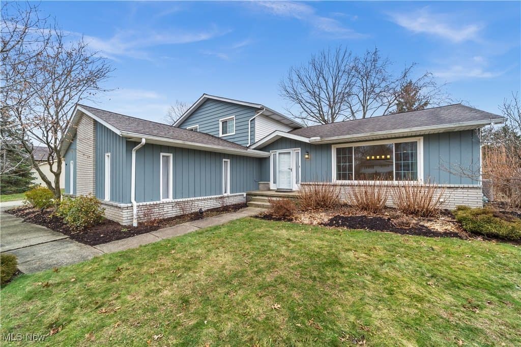 4 bedroom house for sale at 6698 Wildwood Trl Mayfield - $525,000