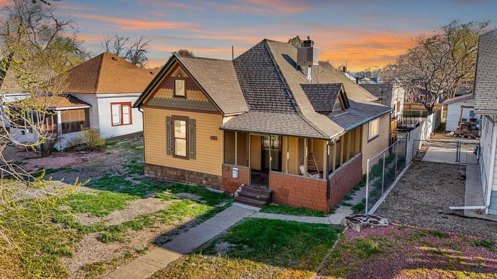 3 bedroom house for sale at 1131 Grand Ave Grand Junction 81501 - $384,900