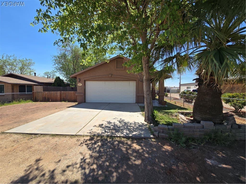 3 bedroom house for sale at 2470 E Neal Ave Kingman 86409 - $220,000